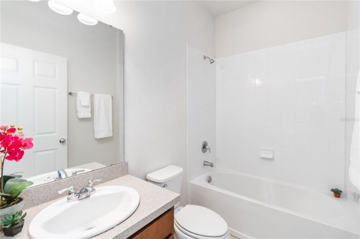 Image No.13-4 Bed House for sale