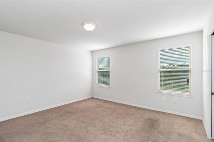 Image No.20-4 Bed House for sale