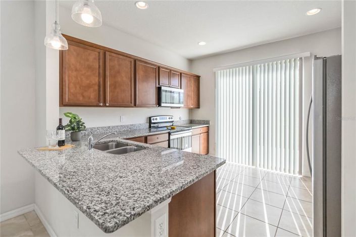 Image No.9-4 Bed House for sale