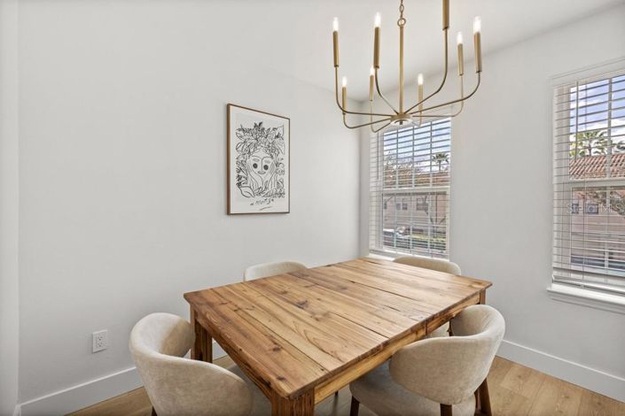 Image No.10-3 Bed Apartment for sale