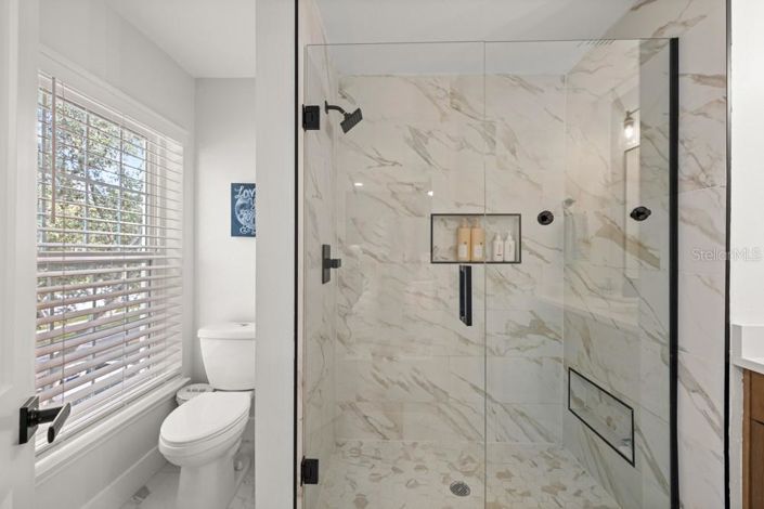 Image No.21-3 Bed Apartment for sale