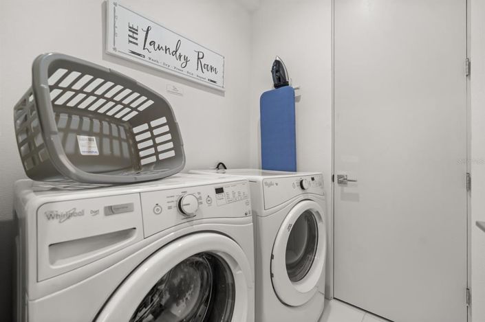 Image No.26-6 Bed House for sale