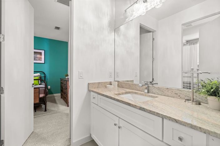 Image No.38-6 Bed House for sale