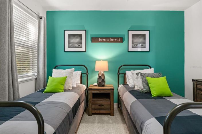 Image No.40-6 Bed House for sale