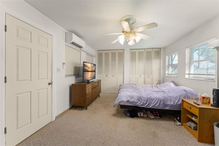 Image No.27-4 Bed House for sale