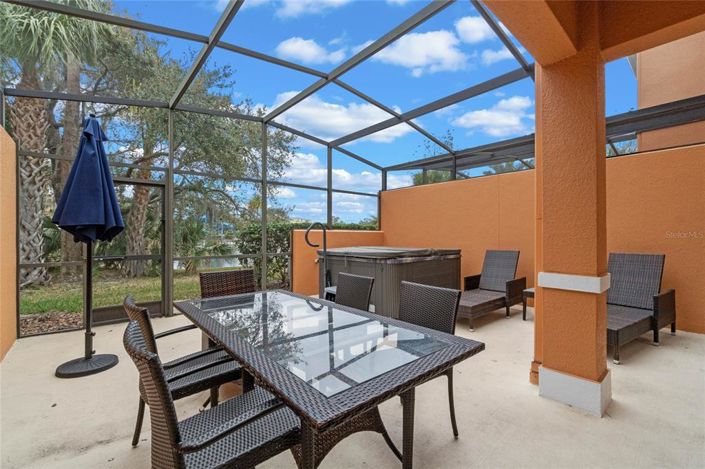 Image No.21-2 Bed Townhouse for sale