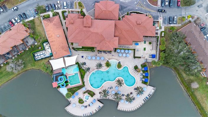 Image No.40-2 Bed Townhouse for sale