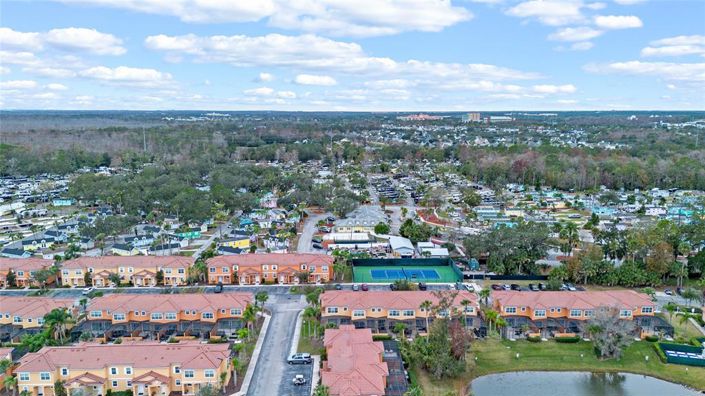 Image No.45-2 Bed Townhouse for sale