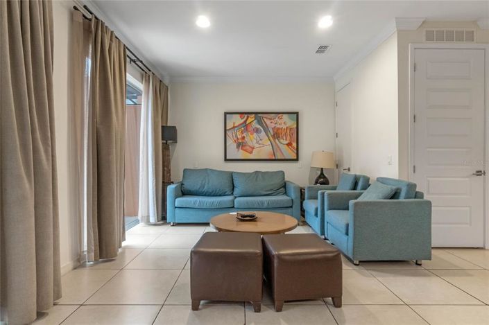 Image No.6-2 Bed Townhouse for sale