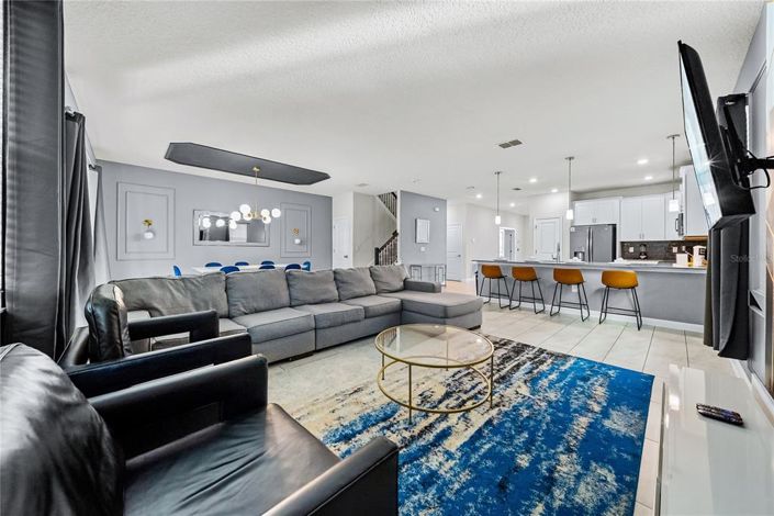 Image No.18-8 Bed House for sale