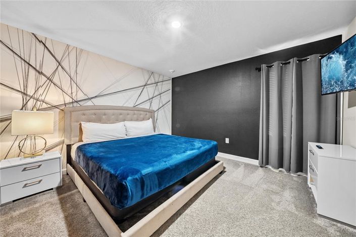 Image No.34-8 Bed House for sale