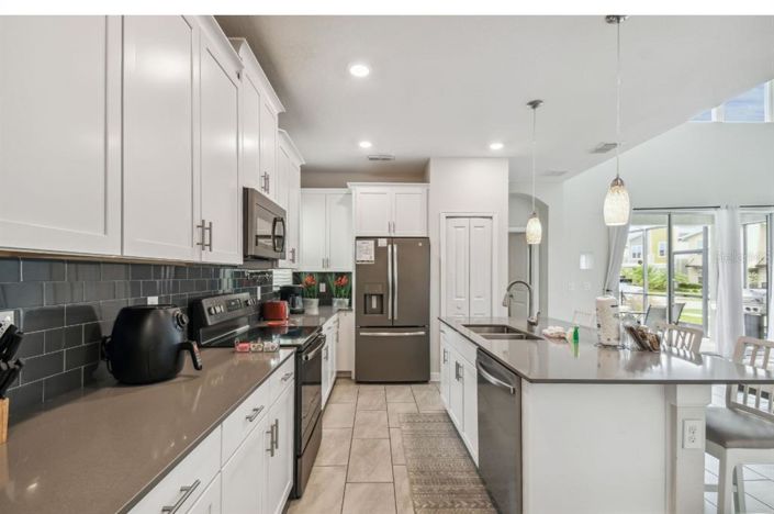 Image No.15-5 Bed House for sale