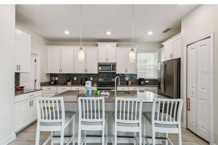 Image No.16-5 Bed House for sale