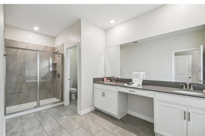 Image No.26-5 Bed House for sale