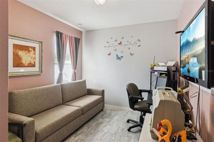 Image No.13-3 Bed House for sale