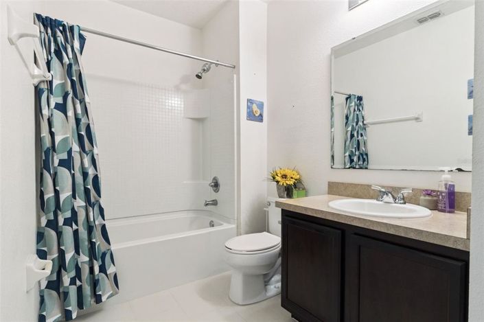 Image No.18-3 Bed House for sale