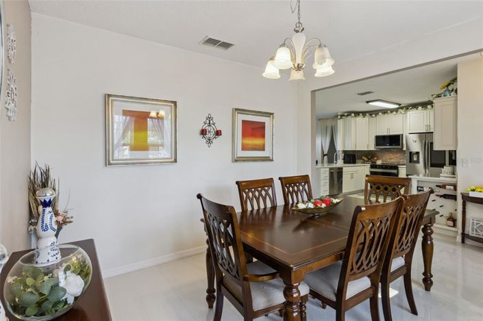 Image No.5-3 Bed House for sale