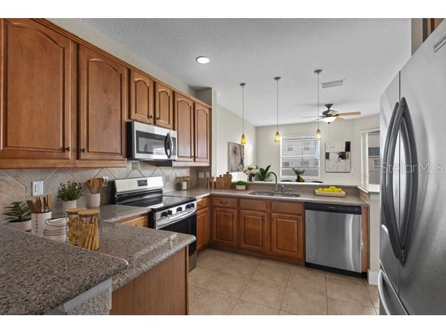 Image No.12-3 Bed House for sale