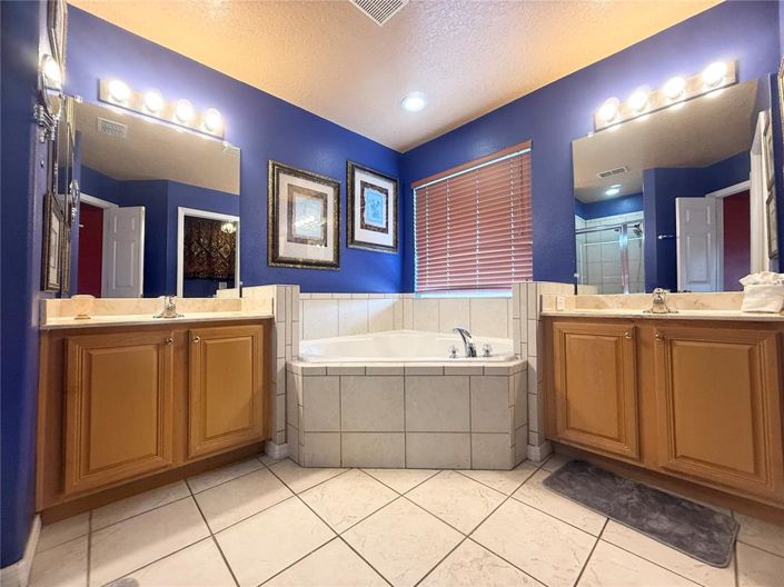 Image No.41-7 Bed House for sale