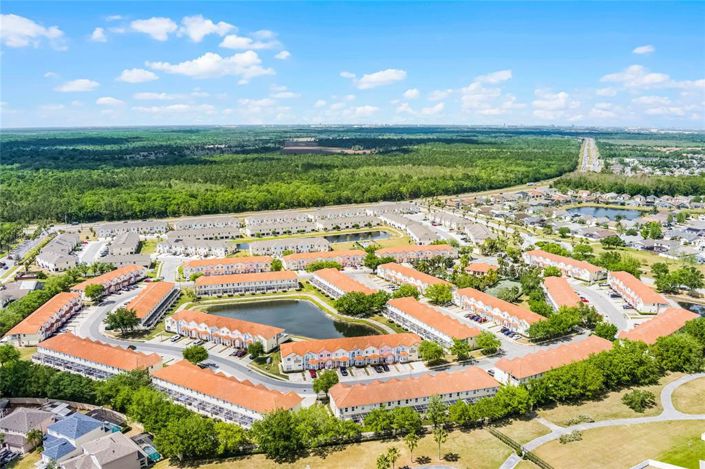 Image No.36-3 Bed Townhouse for sale