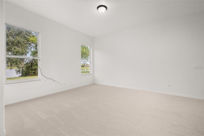 Image No.17-4 Bed House for sale