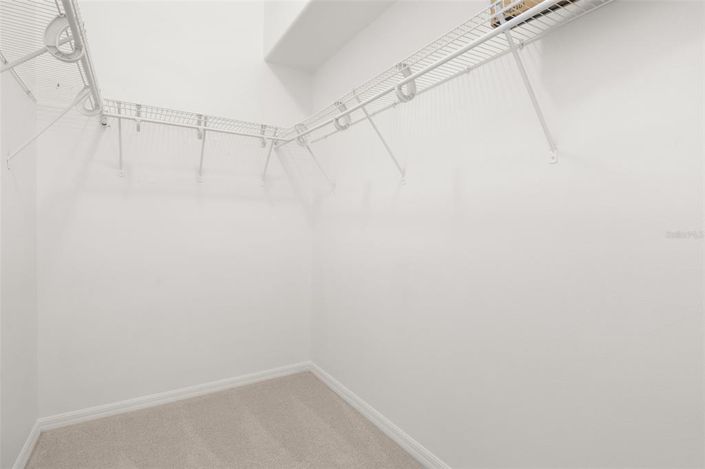 Image No.40-4 Bed House for sale