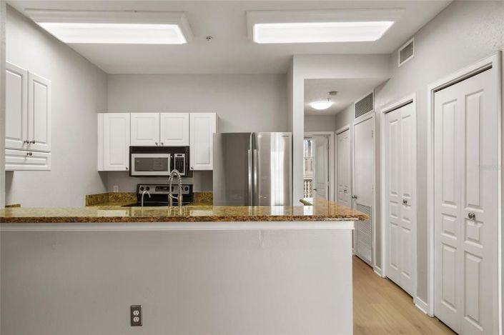 Image No.11-1 Bed Apartment for sale