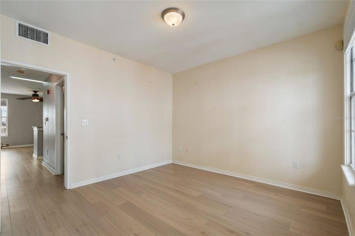 Image No.19-1 Bed Apartment for sale