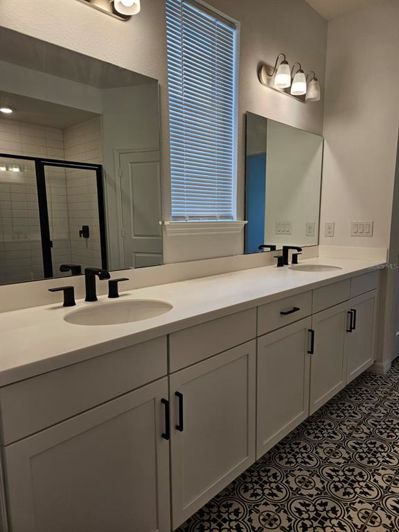 Image No.13-4 Bed House for sale