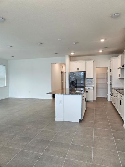 Image No.9-4 Bed House for sale