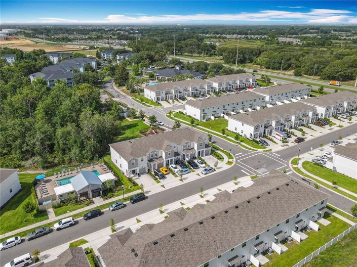 Image No.10-3 Bed Townhouse for sale