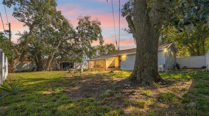 Image No.30-3 Bed House for sale