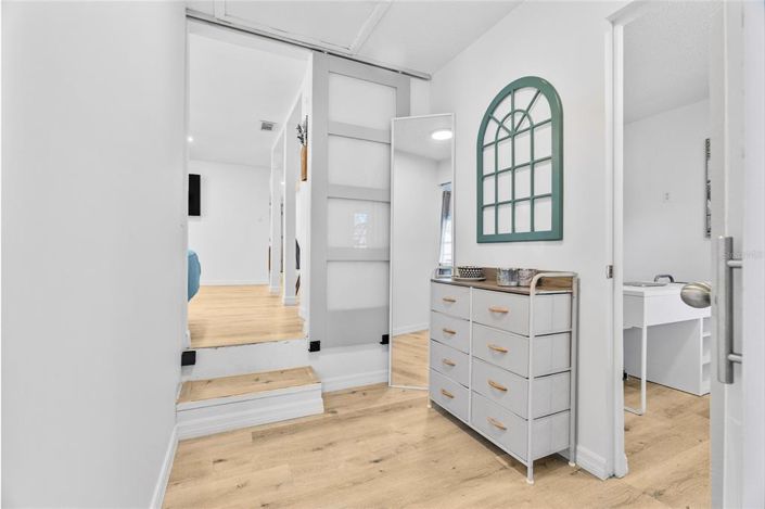 Image No.9-3 Bed House for sale