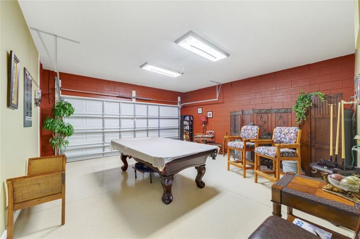 Image No.12-6 Bed House for sale