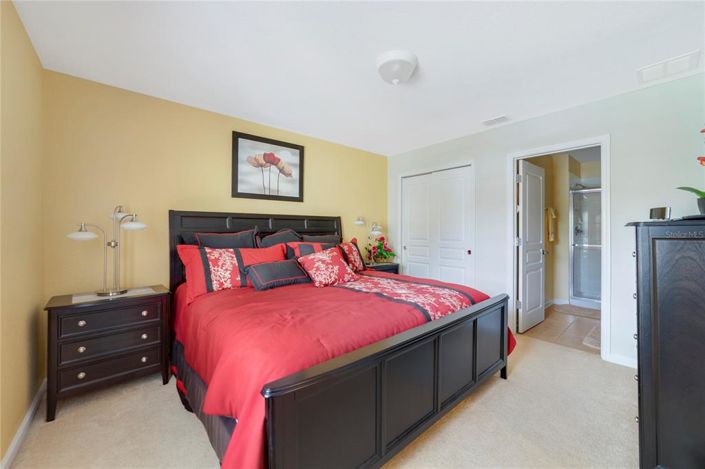 Image No.15-6 Bed House for sale