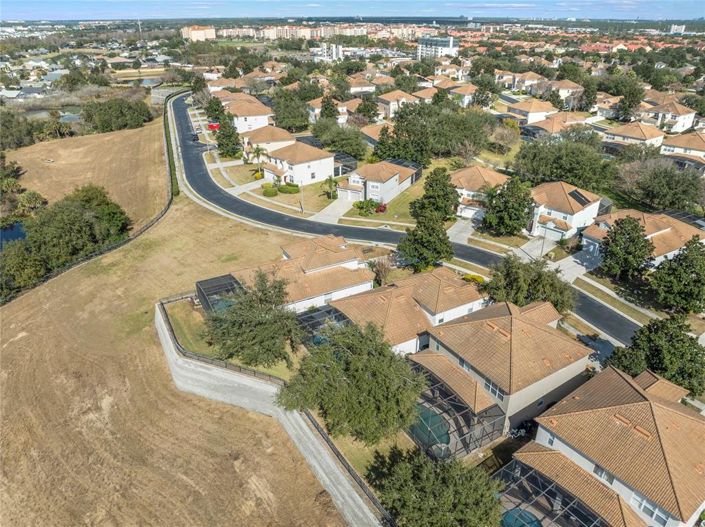 Image No.27-6 Bed House for sale