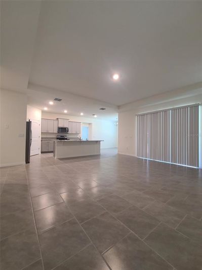 Image No.17-4 Bed House for sale