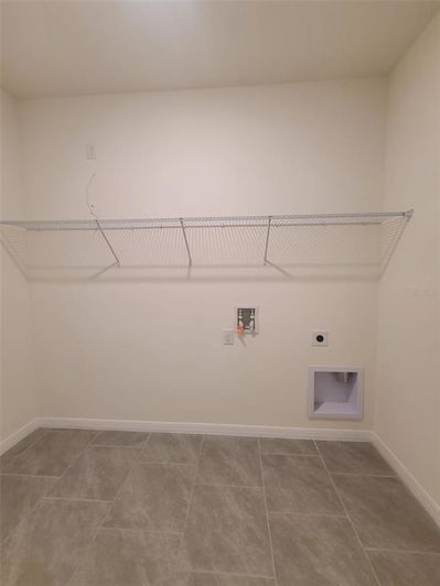 Image No.28-4 Bed House for sale