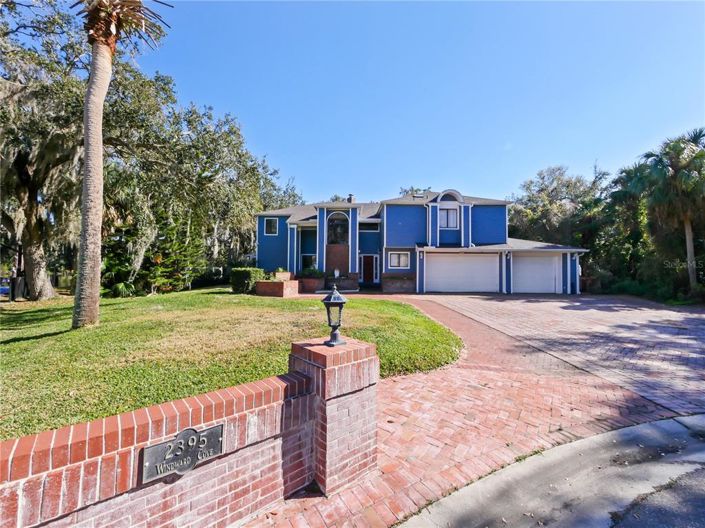 Image No.2-4 Bed House for sale