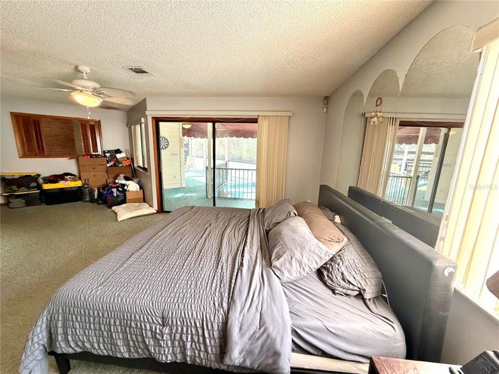 Image No.30-4 Bed House for sale