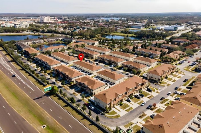 Image No.16-4 Bed Townhouse for sale