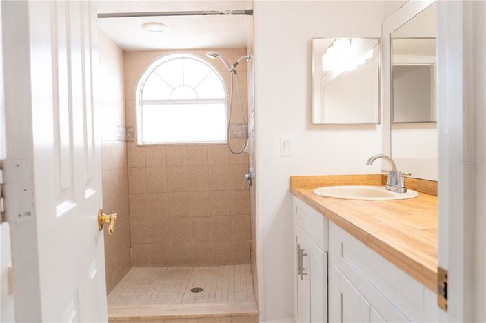 Image No.11-3 Bed Apartment for sale