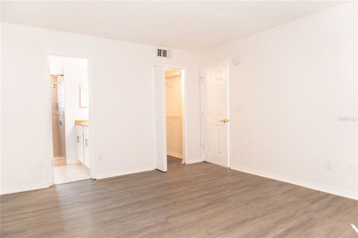 Image No.12-3 Bed Apartment for sale