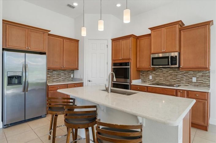 Image No.10-4 Bed House for sale