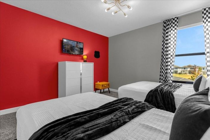 Image No.18-9 Bed House for sale