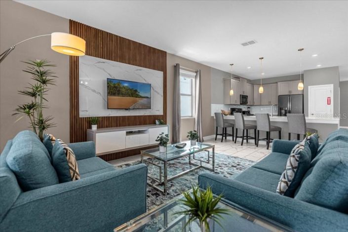 Image No.4-9 Bed House for sale