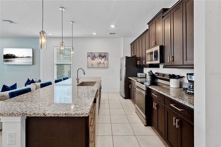 Image No.13-4 Bed House for sale