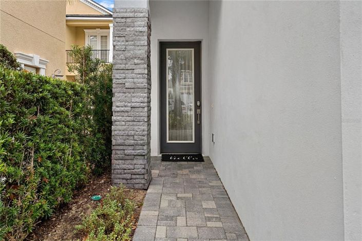 Image No.2-4 Bed House for sale