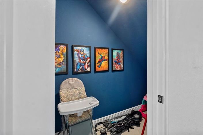 Image No.25-4 Bed House for sale