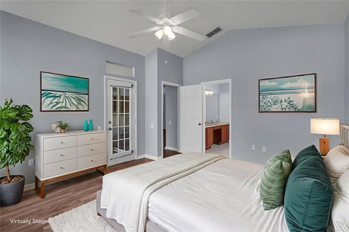 Image No.24-4 Bed House for sale